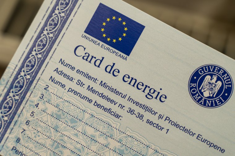 Meghosszabbították a villanyszámla-támogatási programot, ennyit kaphatnak a jogosultak