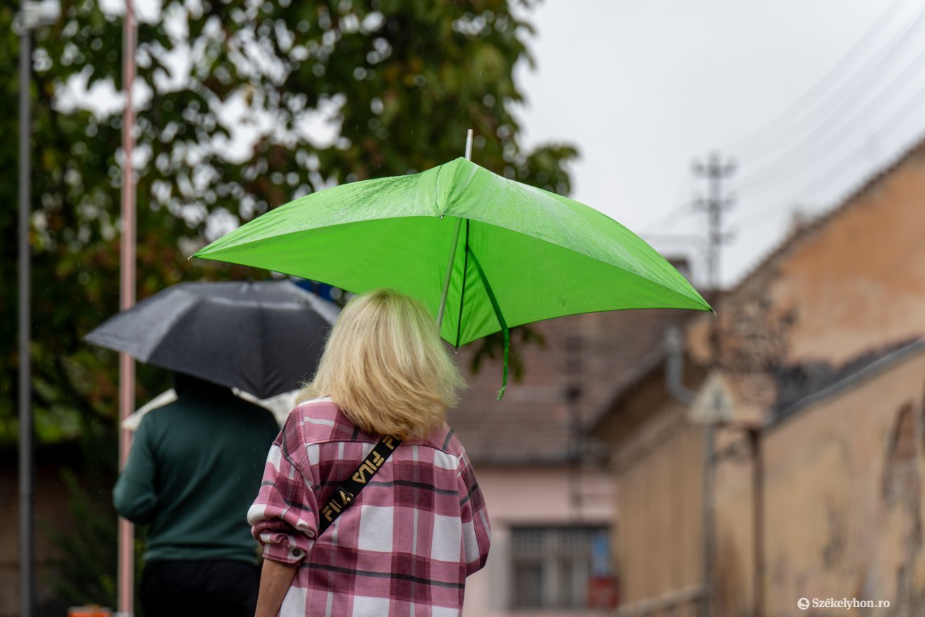 Zivatarokra figyelmeztető riasztást adtak ki a meteorológusok