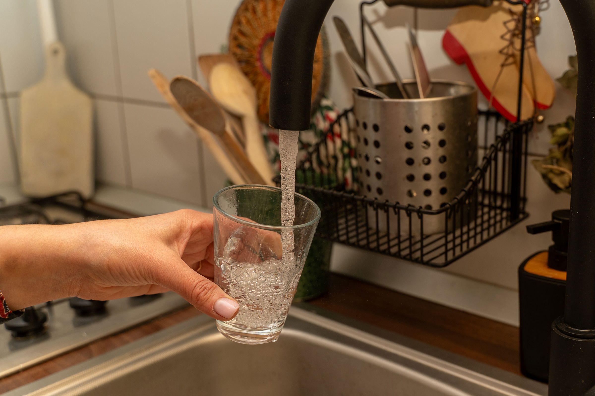 Vízművek: „Iható a váradi víz, csak kicsit barnás”