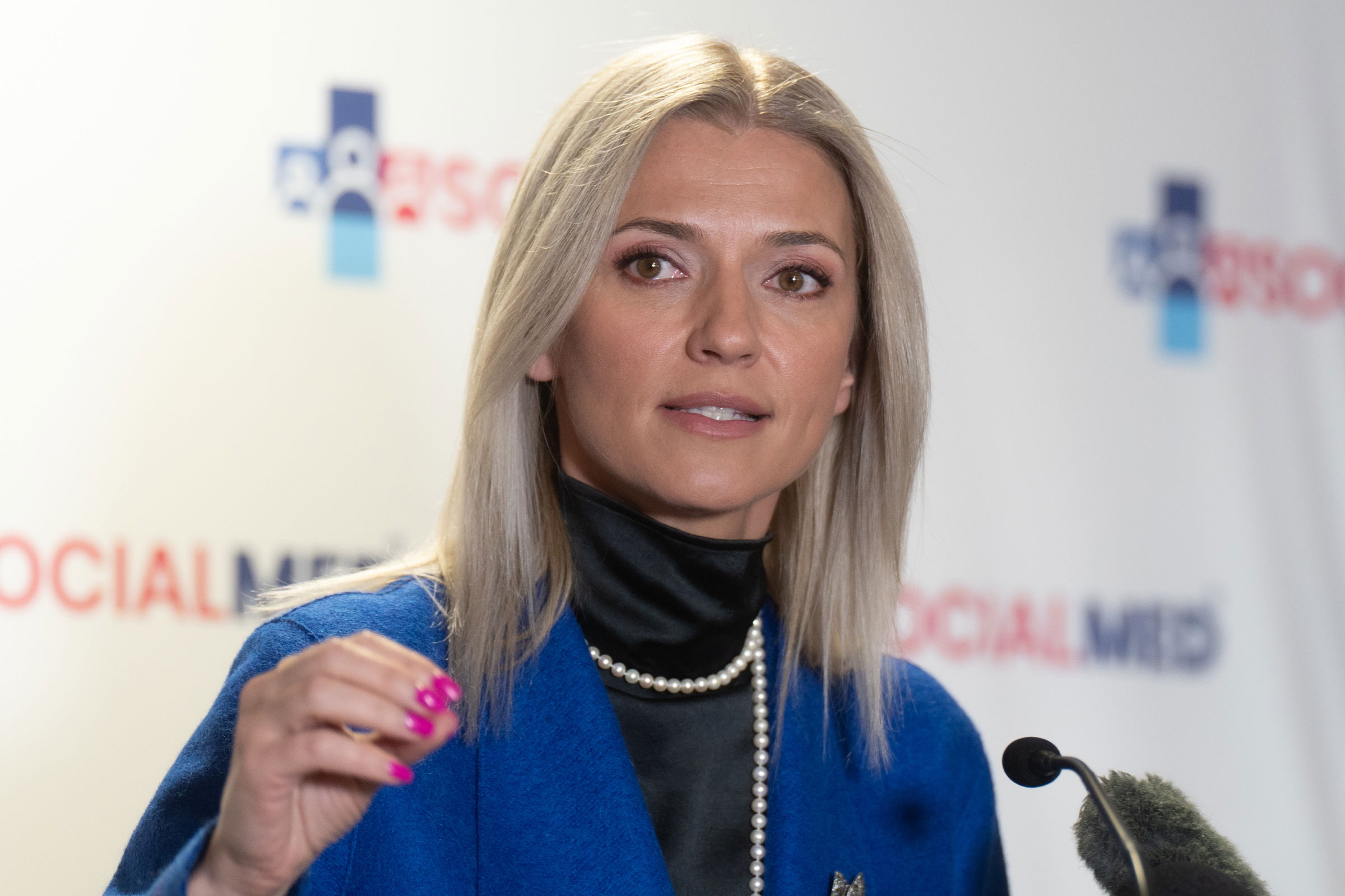 A parlament elfogadta a Családon belüli erőszak nélküli Románia című nyilatkozatot