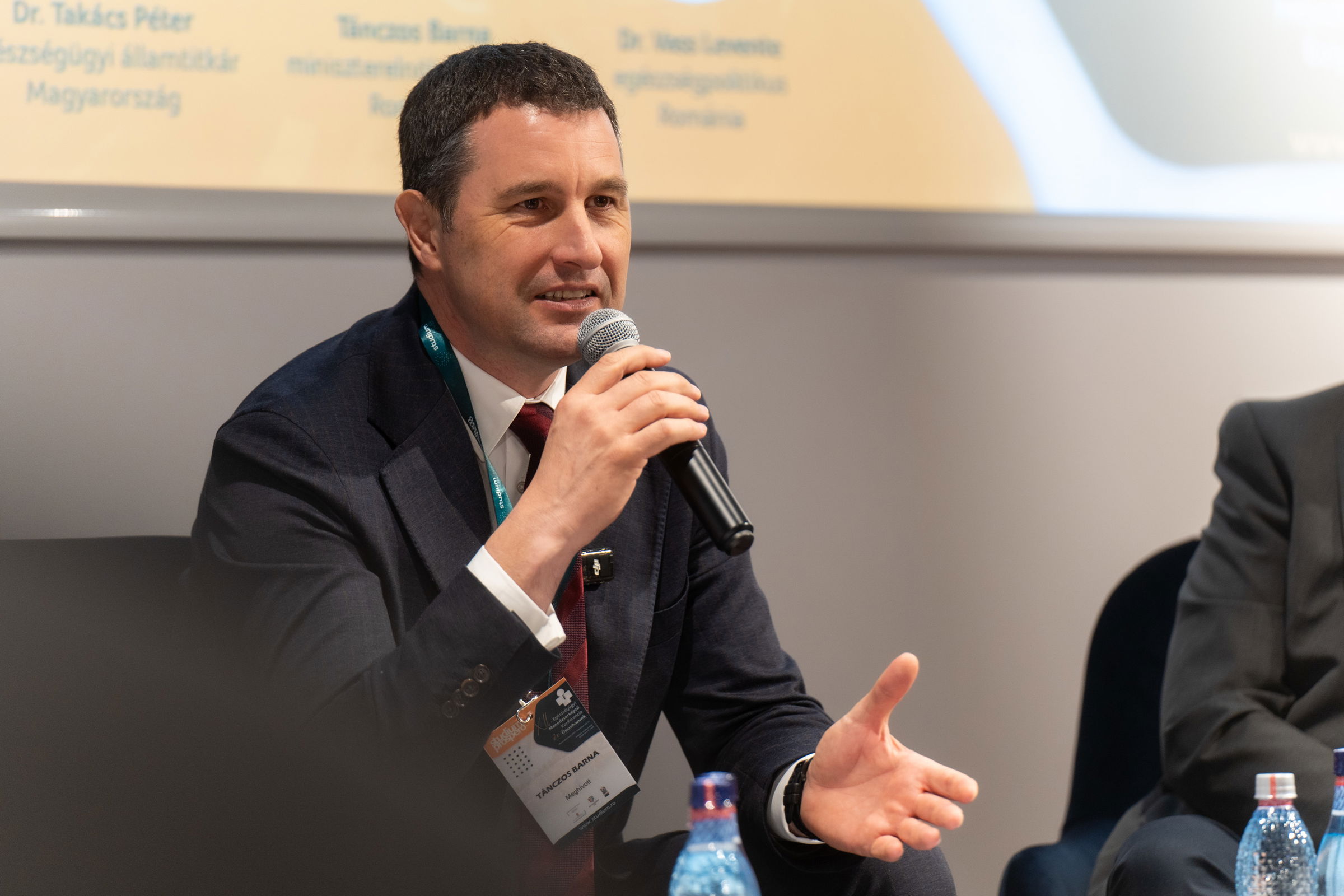 Tánczos szerint jogos a drasztikus adóemelések miatti felháborodás, de nem most kell felrúgni a koalíciót