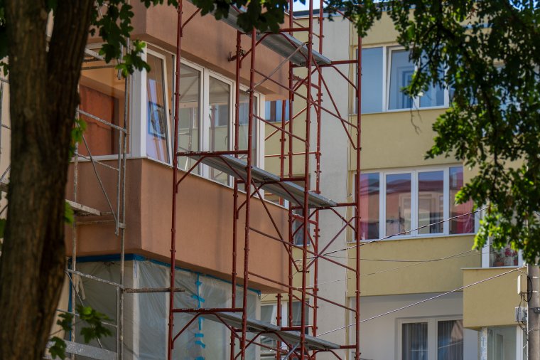 Megduplázódhat az ingatlanadó az engedély nélküli lakásátalakítások miatt