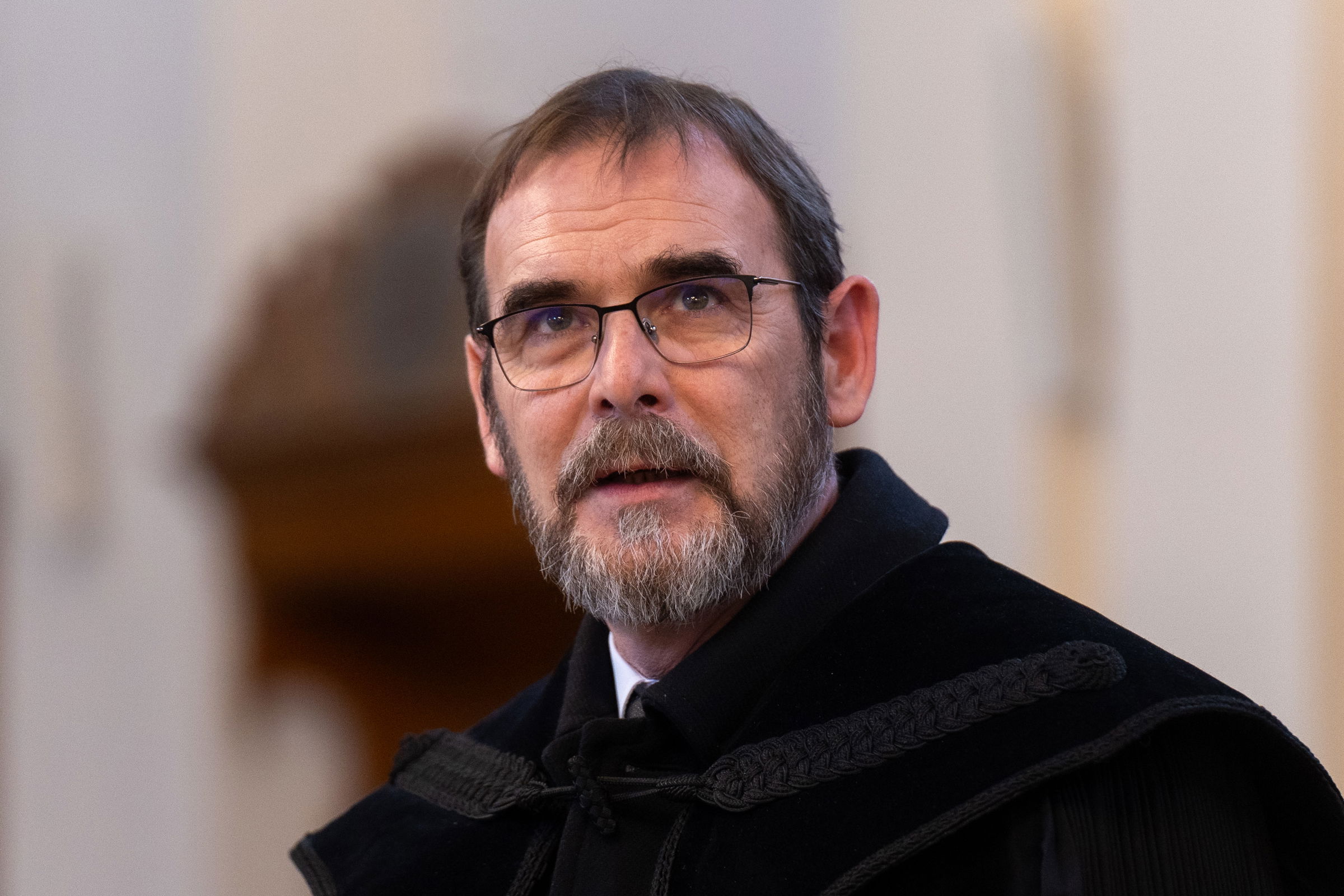 Egyház és közélet határán: Kolumbán Vilmos József erdélyi püspök a reformátusság kihívásairól itthon és a nagyvilágban